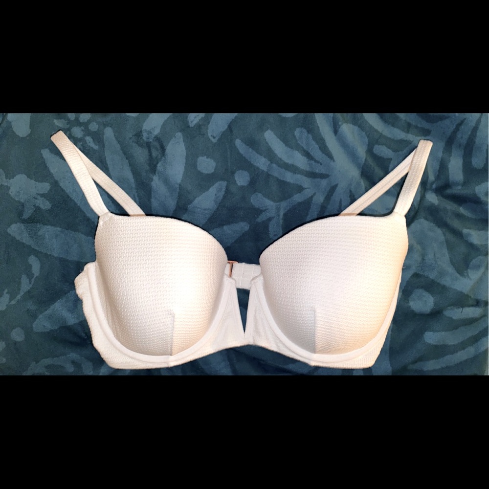 Shade & Shore Light Lift V Wire bathing suit top